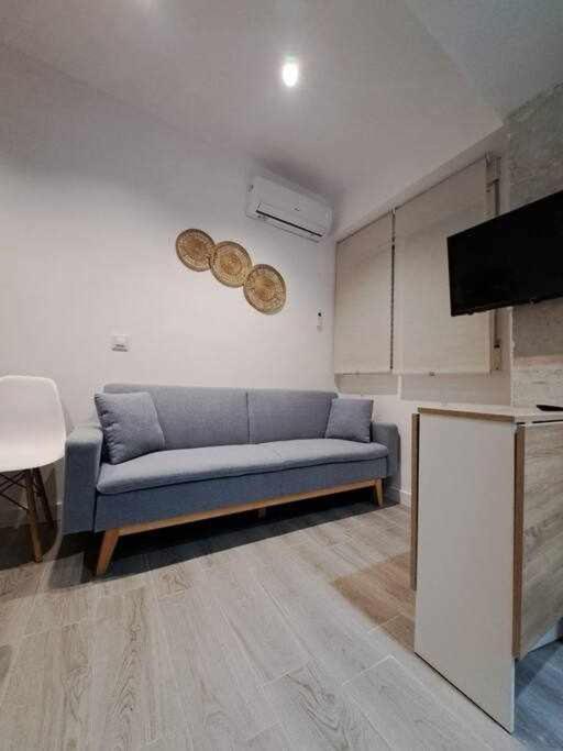 Acc Serrano 1 Aparcamiento Cercano Apartment Jaén Екстериор снимка